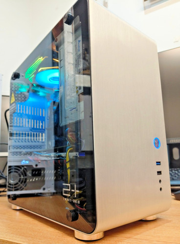Intel quad core 8gb ddr4 - quad,